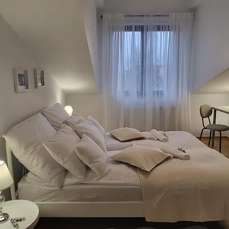 Kochanowskiego 12 * Cracovia