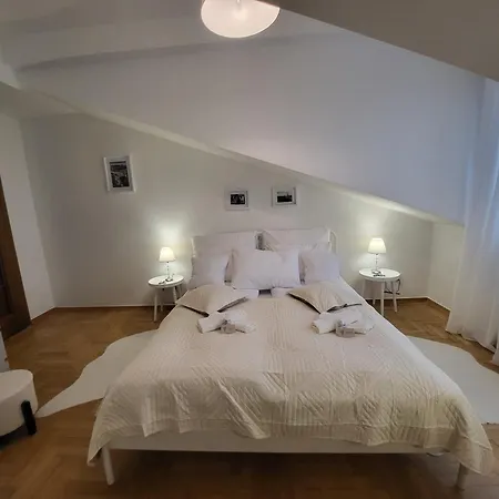 Kochanowskiego 12 Appartamento Cracovia