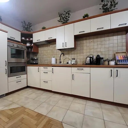 Lägenhet Kochanowskiego 12 Kraków